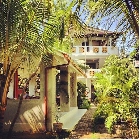 Bedspace Unawatuna Exterior photo