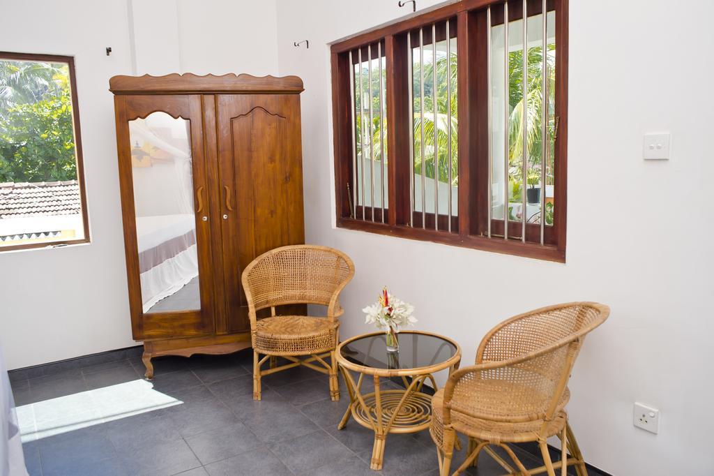 Bedspace Unawatuna Exterior photo