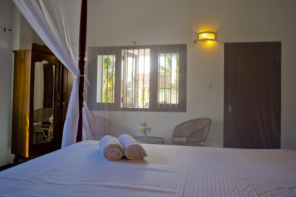 Bedspace Unawatuna Exterior photo