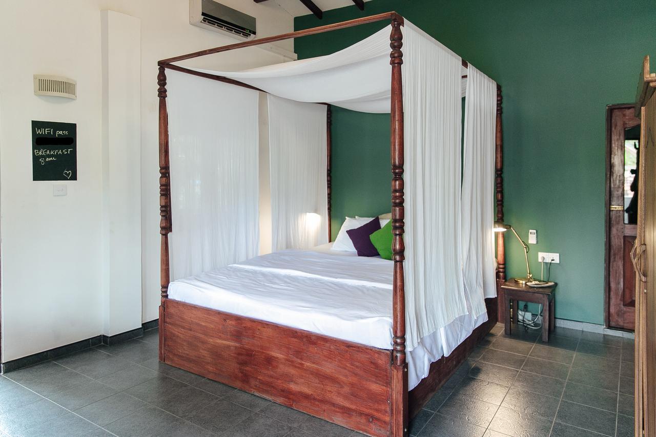 Bedspace Unawatuna Exterior photo