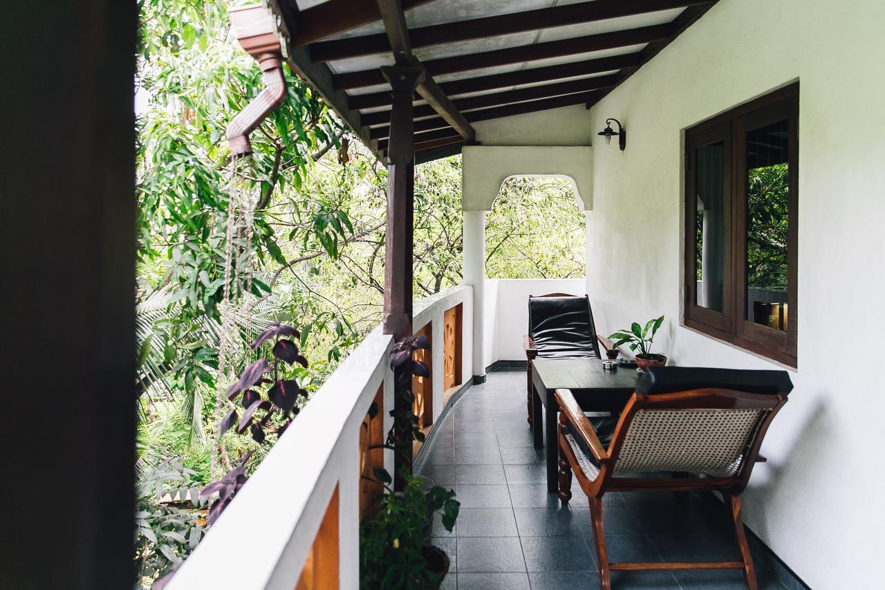 Bedspace Unawatuna Exterior photo