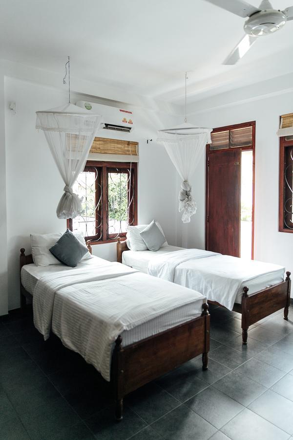 Bedspace Unawatuna Exterior photo